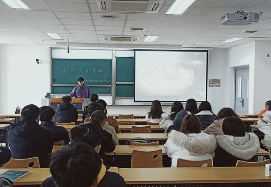 说明: 574CF2F0C1828392D683613661B90B8A